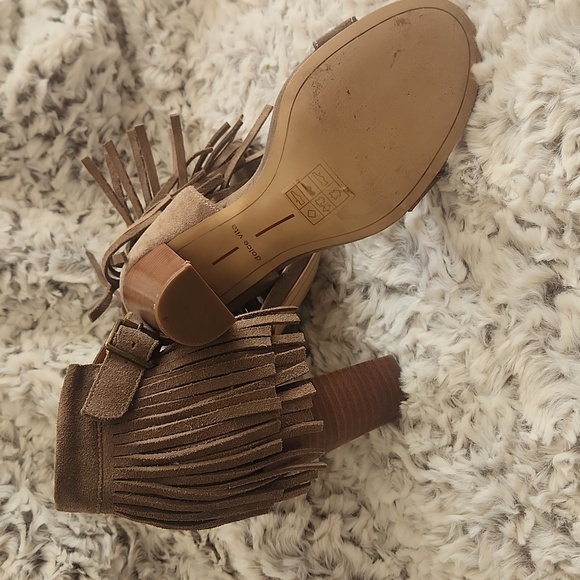 Dolce Vita Noel Rust Suede Fringe Block Heel with strap - Picture 6 of 7